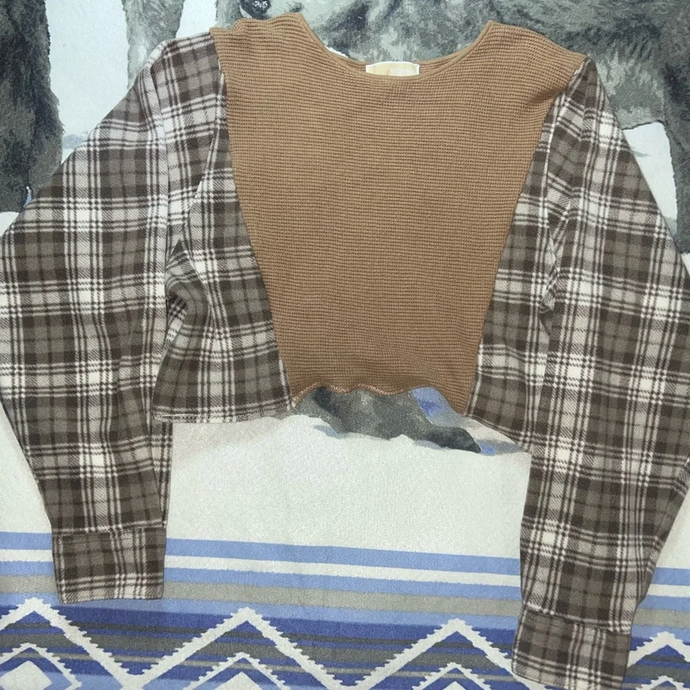 Micheal Kors Sweater x Wrangler Fleece Brown and Tan Plaid Cropped Sweater S - Picture 2 of 5